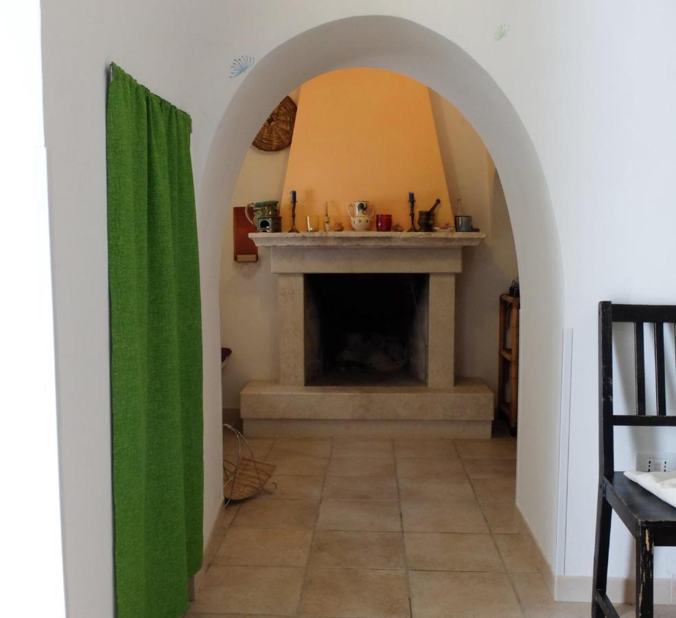 Trullo Chiari Di Bosco Villa Martina Franca Eksteriør bilde